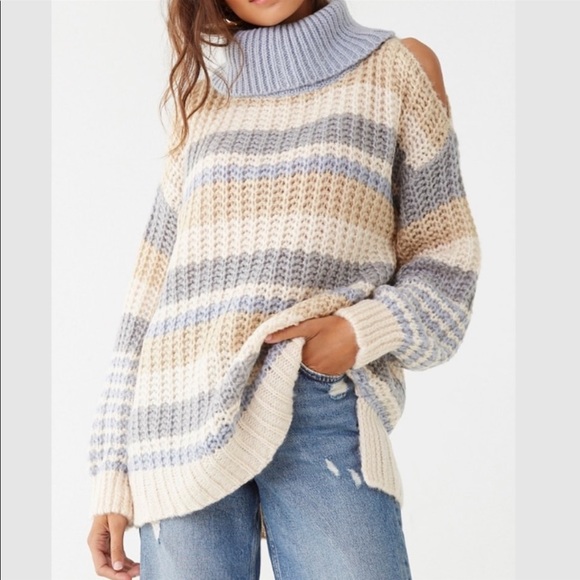 Paris To Jena Oversized Sweater Crochet Cold Shoulder Turtleneck Size S - Picture 3 of 13